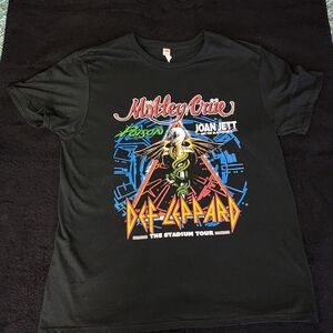 Def Leppard World Tour 2022 Stadium Tour Shirt BRAND NEW NEVER USED